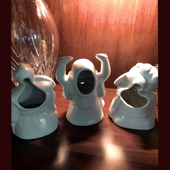 NEW 1990s Chinoiserie Figurines Set of 3 - Picture 11 of 11